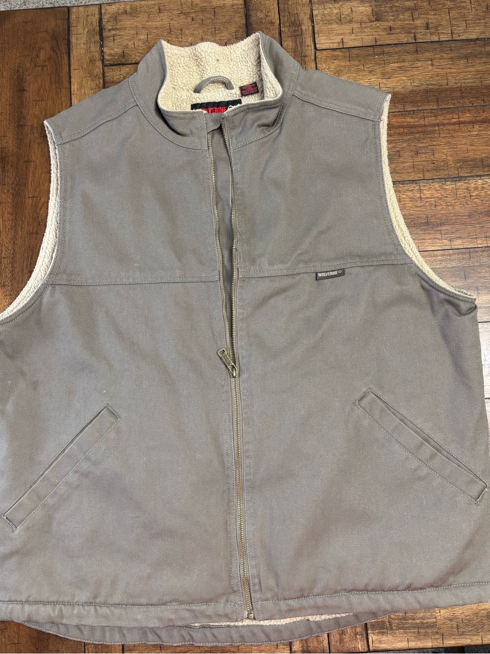 Wolverine green/ gray Men’s Sherpa-Lined Work Vest